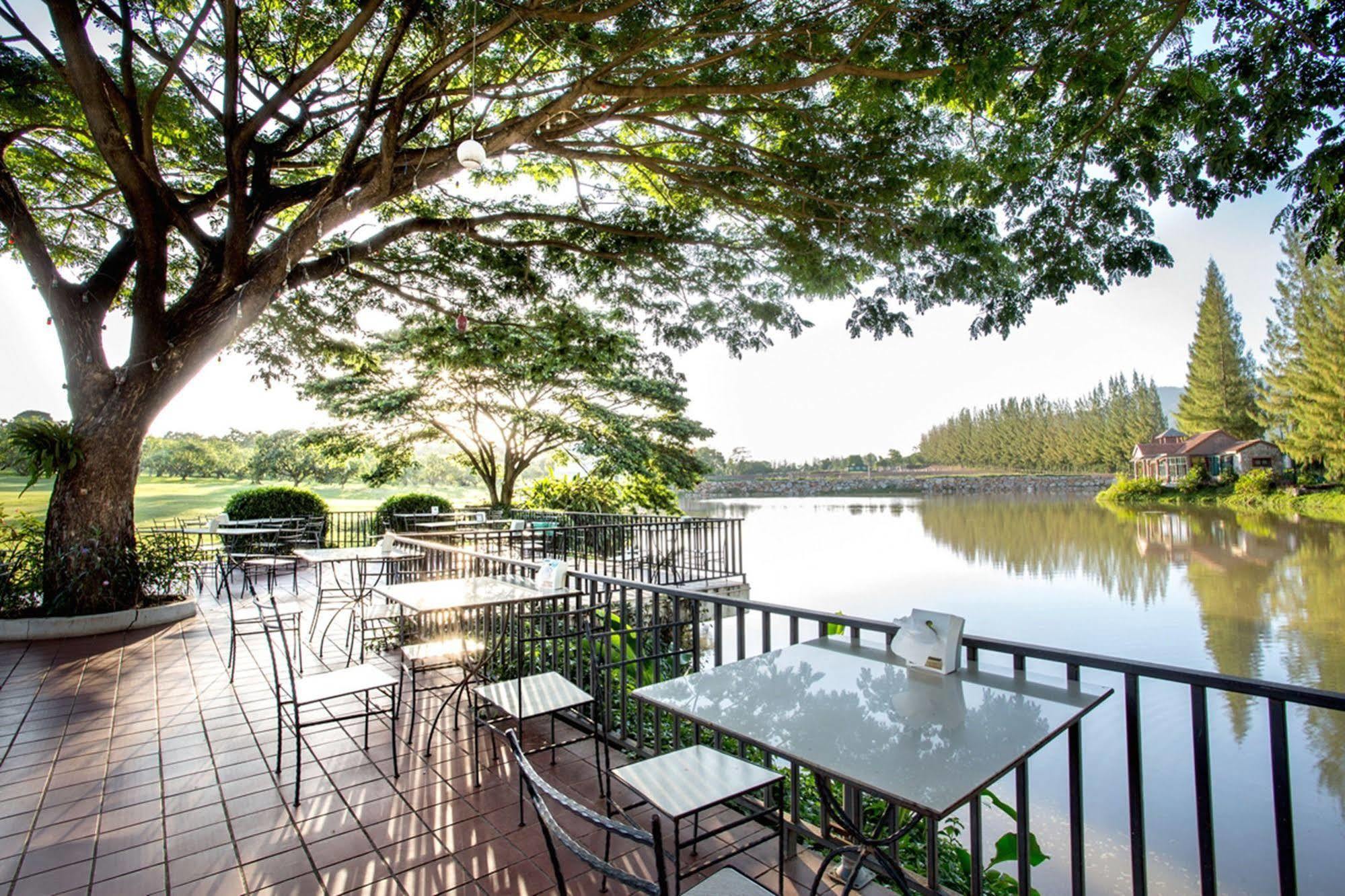 Chateau De Khaoyai Hotel & Resort Pak Chong Exterior foto
